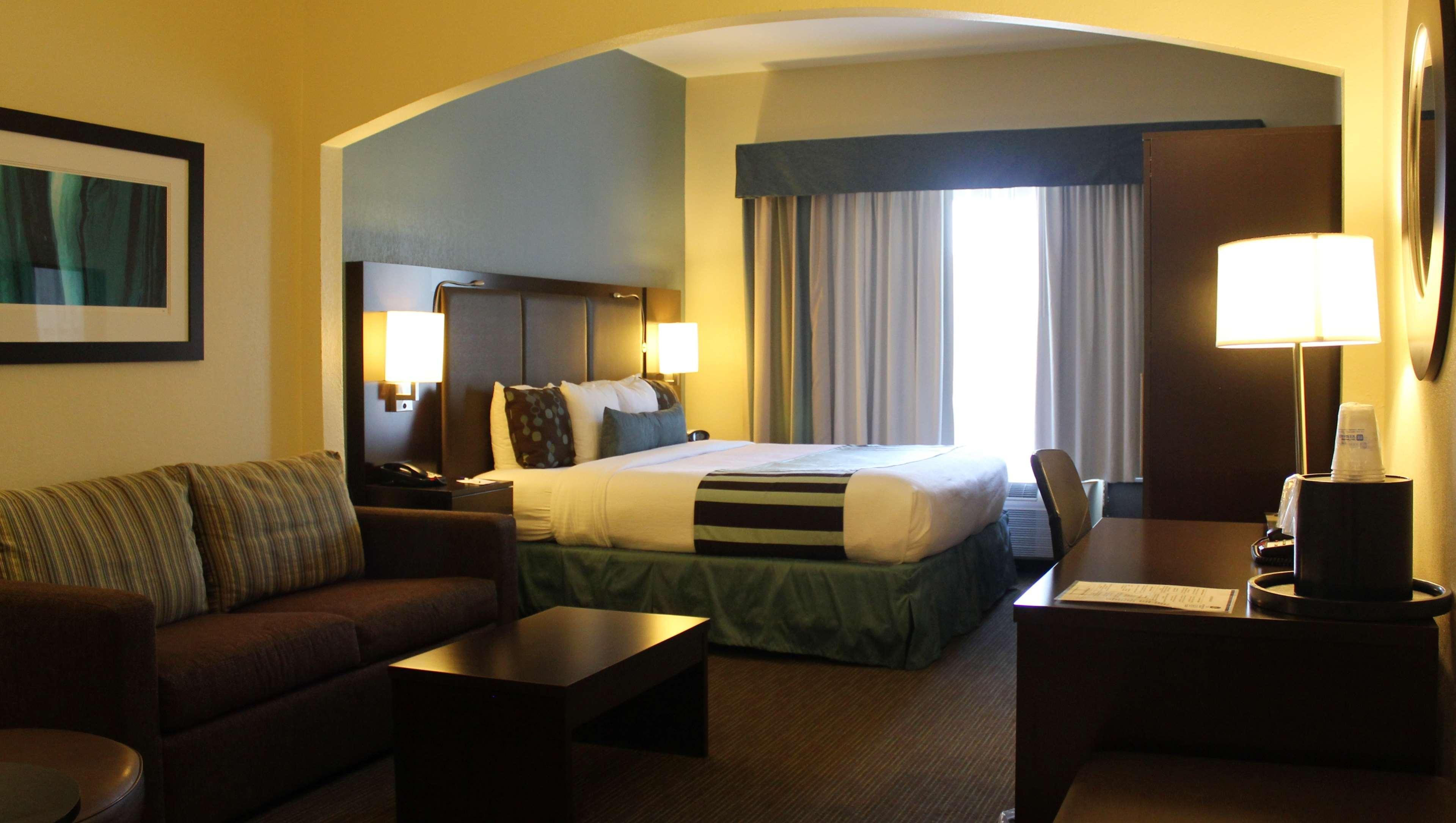 Best Western Plus Tallahassee North Hotel Екстериор снимка