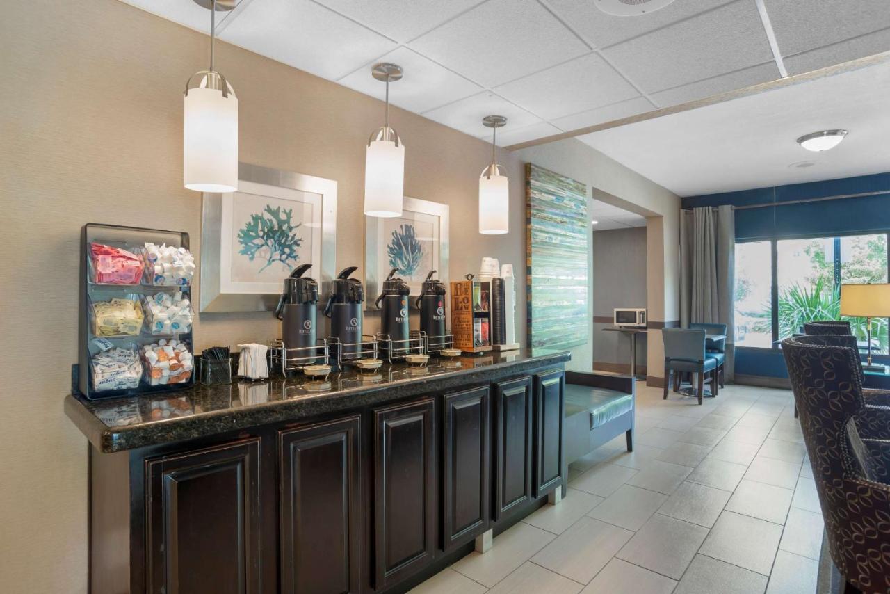 Best Western Plus Tallahassee North Hotel Екстериор снимка