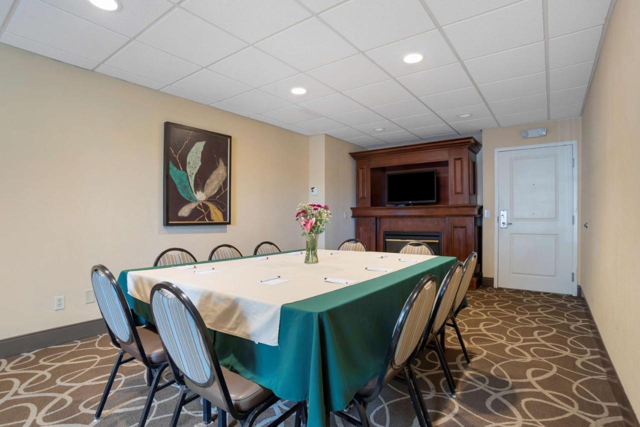 Best Western Plus Tallahassee North Hotel Екстериор снимка